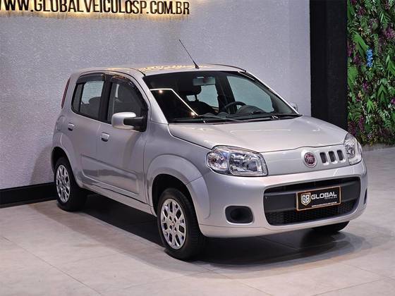 FIAT UNO 1.0 EVO VIVACE 8V FLEX 4P MANUAL FIAT UNO 1.0 EVO VIVACE 8V FLEX 4P MANUAL